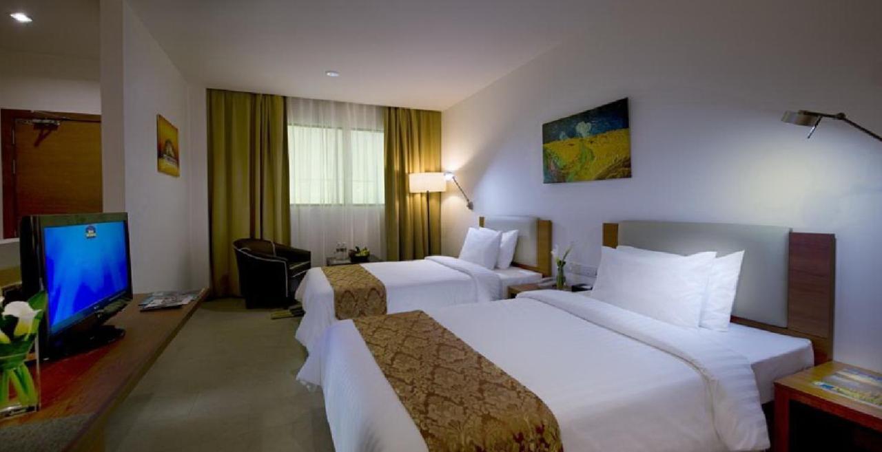 Gloria Swiss Hotel & Apartment Sandakan Exterior photo