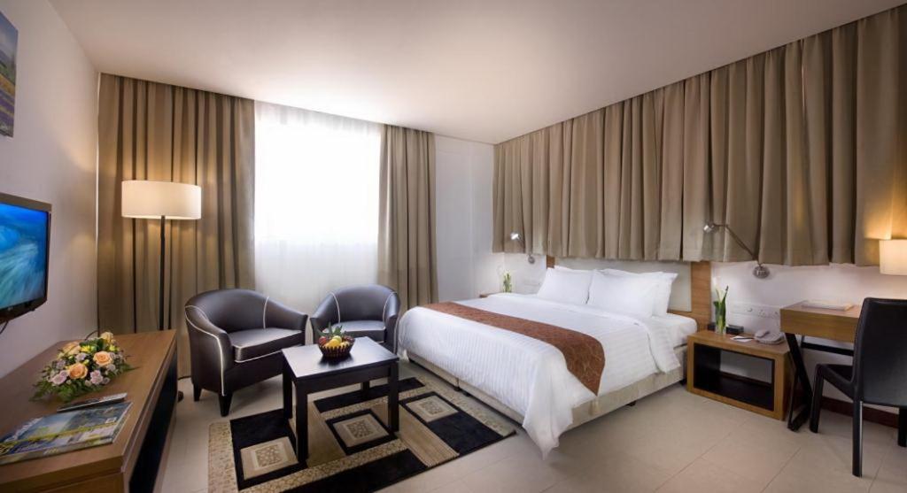 Gloria Swiss Hotel & Apartment Sandakan Room photo